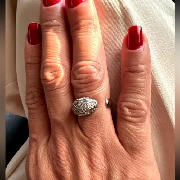 Panthere Silver Crystal Ring - Picture 8 of 17
